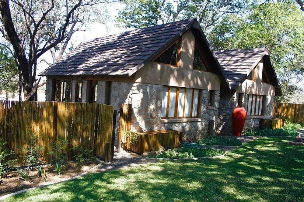 Indlovu River Lodge Karongwe Game Reserve Екстер'єр фото